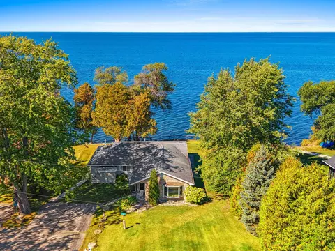 9208 Lime Kiln Rd # A, Sturgeon Bay, WI 54235