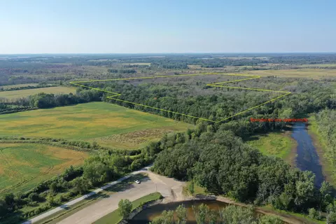 La Marche Road, Shiocton, WI 54170