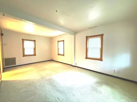 Living - 1734 N Mason St, Appleton, WI 54914 photo 1 of 3