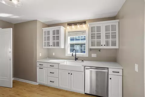 Kitchen - 1429 Lorain Ct, Appleton, WI 54914 photo 3 of 3