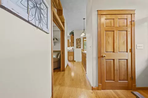 Entry Way - n350 Candlelite Way, Appleton, WI 54915 photo 3 of 8