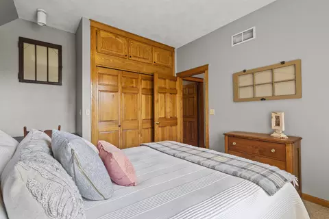 Bedroom - n350 Candlelite Way, Appleton, WI 54915 photo 5 of 7