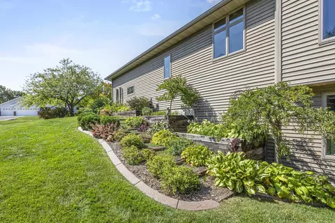 Exterior - n350 Candlelite Way, Appleton, WI 54915 photo 12 of 25