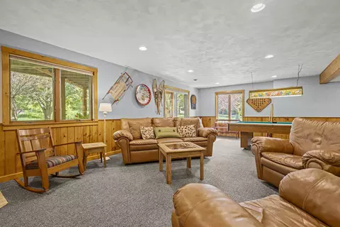 Living - n350 Candlelite Way, Appleton, WI 54915 photo 8 of 10