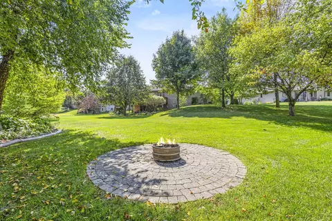 Exterior - n350 Candlelite Way, Appleton, WI 54915 photo 24 of 25