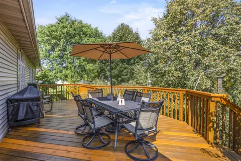 Exterior - n350 Candlelite Way, Appleton, WI 54915 photo 18 of 25