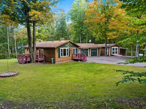 12941 Sheep Ranch Rd, White Lake, WI 54491
