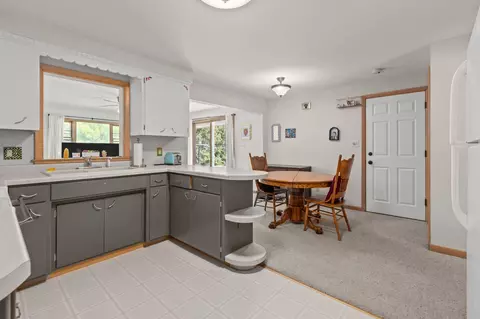 1218 W Brewster St, Appleton, WI 54914 photo 9