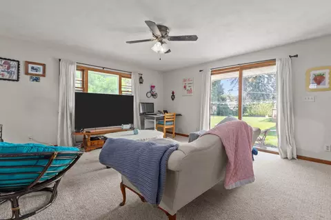 1218 W Brewster St, Appleton, WI 54914 photo 21
