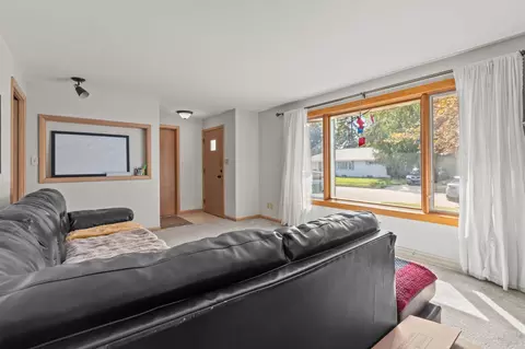 1218 W Brewster St, Appleton, WI 54914 photo 6