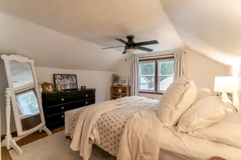 Bedroom - 1830 S Kernan Ave, Appleton, WI 54915 photo 5 of 6
