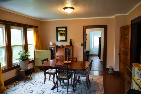 Dining - 1011 W Oklahoma St, Appleton, WI 54914 photo 2 of 3