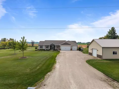 260 Lamers Clancy Rd, Kaukauna, WI 54130