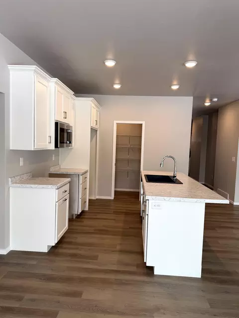 Kitchen - n9305 Gemstone Court, Appleton, WI 54915 photo 4 of 4