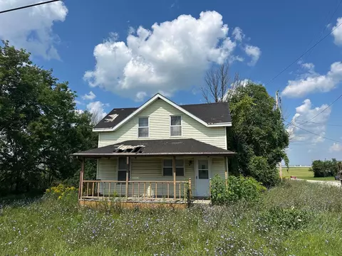 1397 Hill Rd, Greenleaf, WI 54126