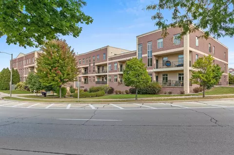 555 Main Ave #111, De Pere, WI 54115
