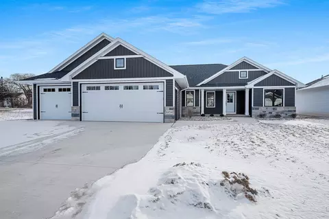 4454 Nature Rdg, Howard, WI 54313