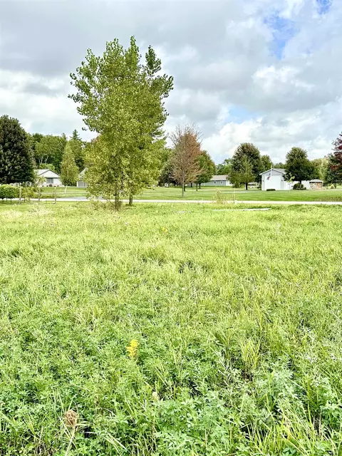 w2638 Autumn Blaze Trail, Seymour, WI 54165