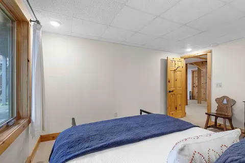 Bedroom - n8234 Oak Lane, Crivitz, WI 54114 photo 7 of 11