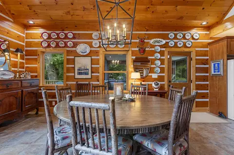 Dining - n8234 Oak Lane, Crivitz, WI 54114 photo 3 of 3