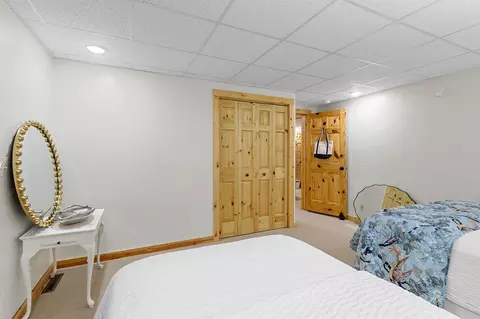 Bedroom - n8234 Oak Lane, Crivitz, WI 54114 photo 11 of 11