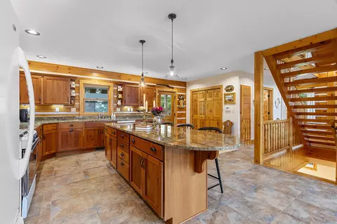 Kitchen - n8234 Oak Lane, Crivitz, WI 54114 photo 3 of 10