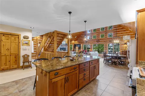 Kitchen - n8234 Oak Lane, Crivitz, WI 54114 photo 6 of 10