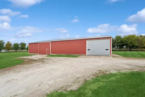 Exterior - w6102 Manitowoc Road, Appleton, WI 54915 photo 3 of 6