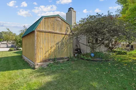 Exterior - n241 Woodstock Lane, Appleton, WI 54915 photo 4 of 7