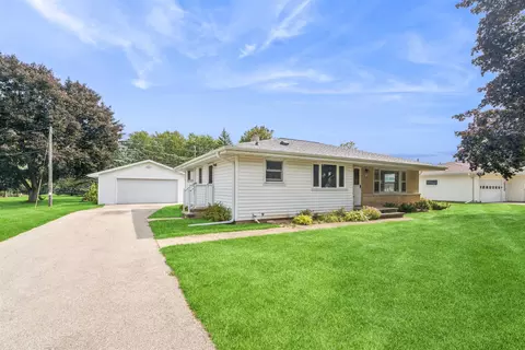 n1564 Ridgeway Drive, Greenville, WI 54942