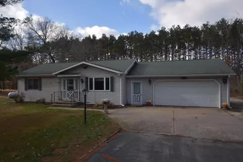 n4680 Tall Timber Circle, Montello, WI 53949