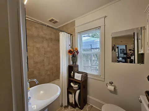 Bath - 375 E Iola St, Iola, WI 54945 photo 1 of 4