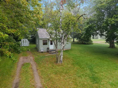 944 W Elsner Rd, Appleton, WI 54913