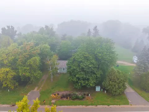 View/Area - 944 W Elsner Rd, Appleton, WI 54913 photo 2 of 4
