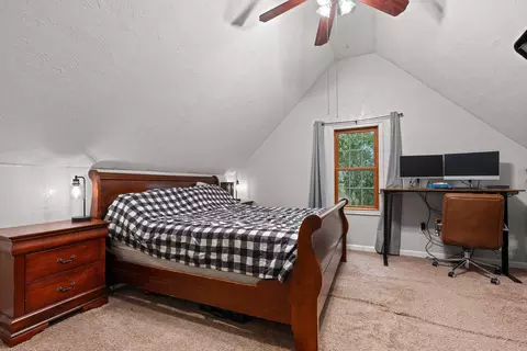 Bedroom - w5801 County Road O, Appleton, WI 54913 photo 1 of 7
