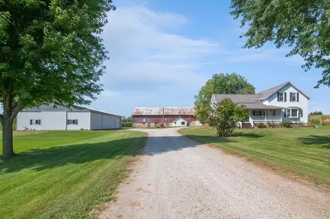 2287 Cross Rd, Abrams, WI 54101