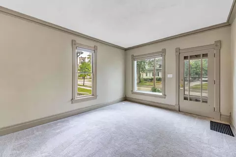 Living - 1014 N Oneida St, Appleton, WI 54911 photo 1 of 3