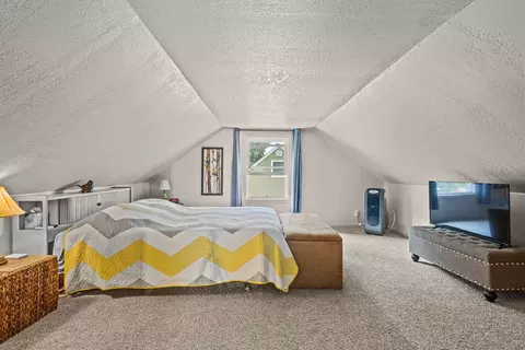 Bedroom - 706 E Wilson Ave, Appleton, WI 54915 photo 2 of 2