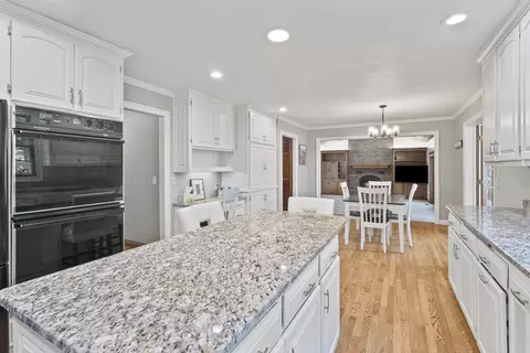 918 E Kramer Ln, Appleton, WI 54915 photo 9