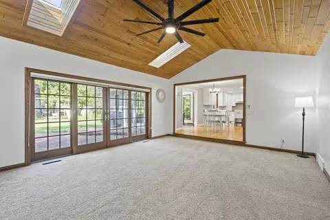 918 E Kramer Ln, Appleton, WI 54915 photo 17