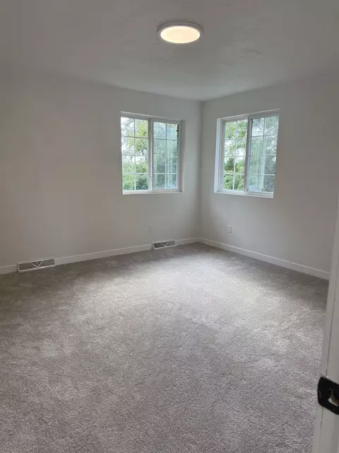 Other - 121 E Meadow Grove Blvd, Appleton, WI 54915 photo 8 of 10