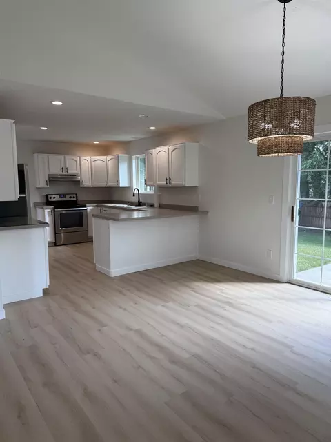 Other - 121 E Meadow Grove Blvd, Appleton, WI 54915 photo 2 of 10