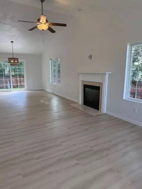 Other - 121 E Meadow Grove Blvd, Appleton, WI 54915 photo 4 of 10