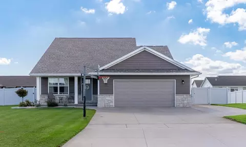 2835 Tambour Trl, De Pere, WI 54115
