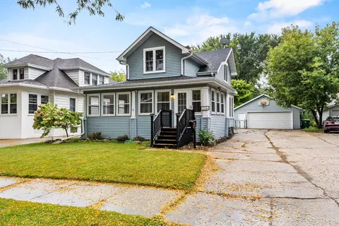 1116 Lawe St, Green Bay, WI 54301