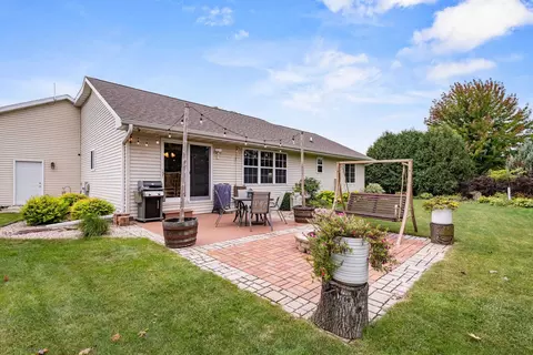 Exterior - w5318 Amy Avenue, Appleton, WI 54915 photo 15 of 26