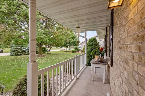Exterior - w5318 Amy Avenue, Appleton, WI 54915 photo 5 of 26