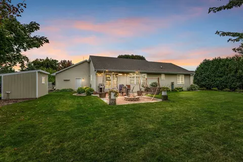 Exterior - w5318 Amy Avenue, Appleton, WI 54915 photo 13 of 26