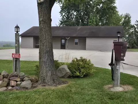 w2003 Wisconsin 21, Berlin, WI 54923