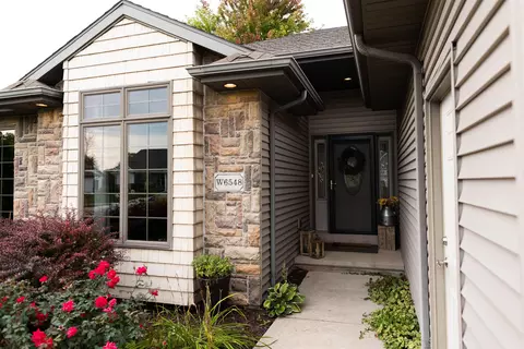 Exterior - w6548 Ethan Drive, Appleton, WI 54915 photo 2 of 10